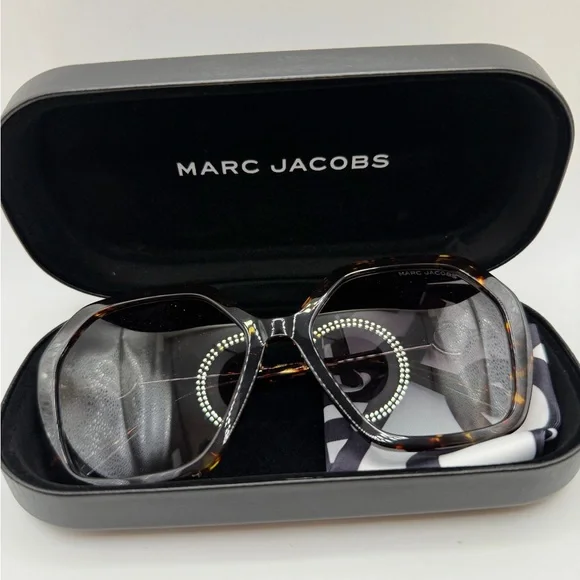 Marc Jacobs Brown Tortoise Sunglasses - Picture 10 of 12